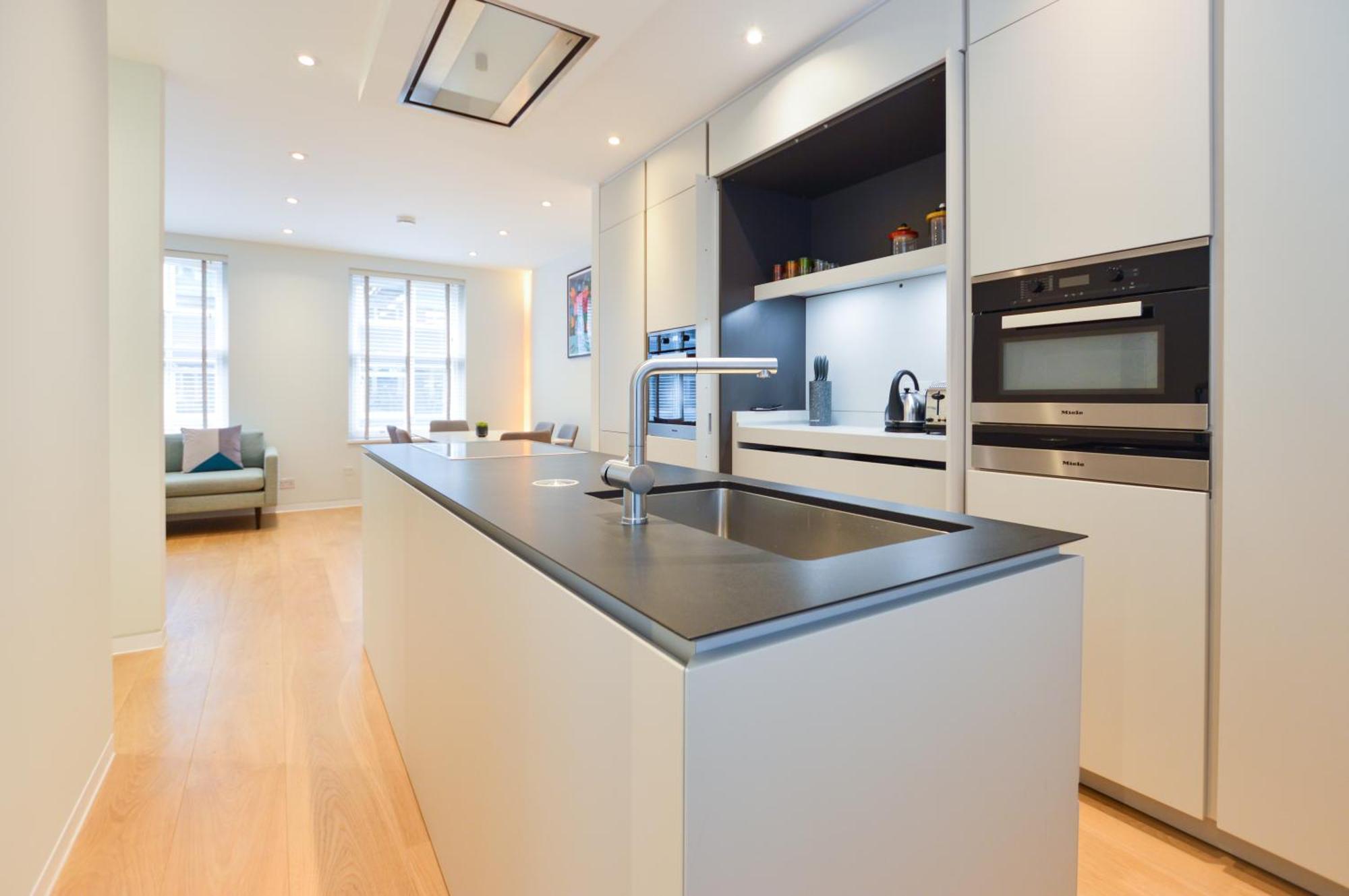 Noho 132 Serviced Apartments By Concept Apartments ロンドン エクステリア 写真